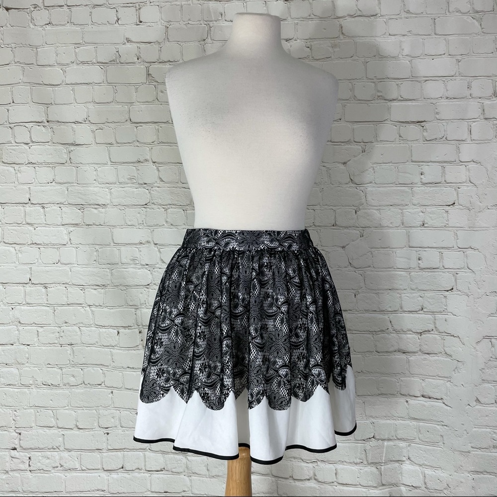 LF Naanaa Floral Lace Skirt